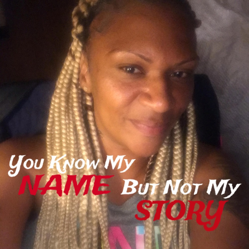 Meet your Posher, Courtney